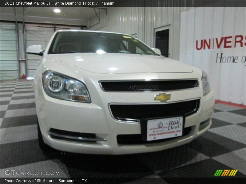White Diamond Tricoat / Titanium 2011 Chevrolet Malibu LT