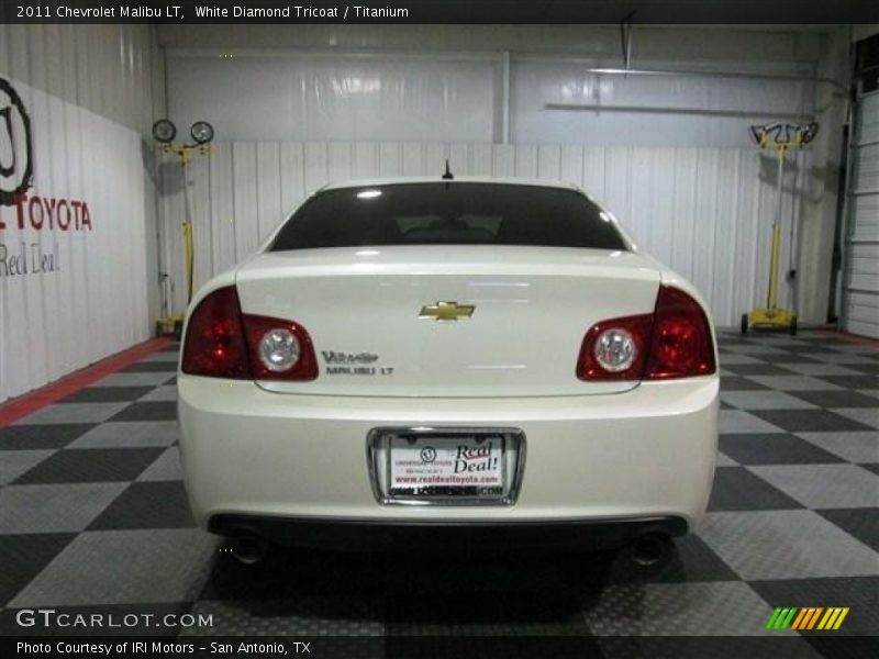White Diamond Tricoat / Titanium 2011 Chevrolet Malibu LT