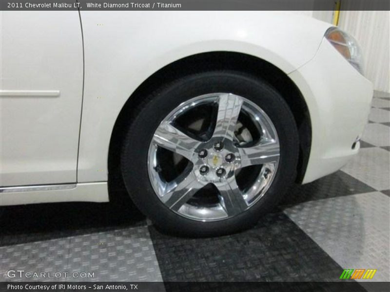 White Diamond Tricoat / Titanium 2011 Chevrolet Malibu LT