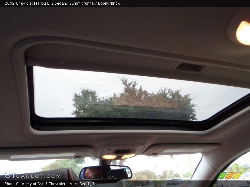 Summit White / Ebony/Brick 2009 Chevrolet Malibu LTZ Sedan