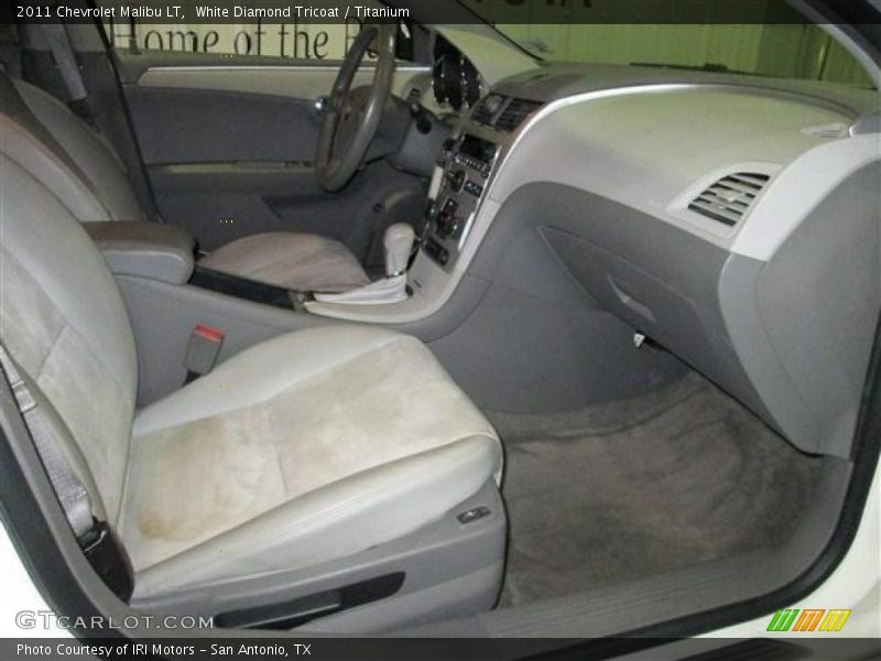 White Diamond Tricoat / Titanium 2011 Chevrolet Malibu LT