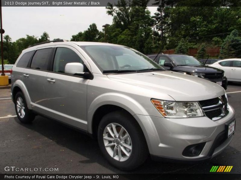 Bright Silver Metallic / Black 2013 Dodge Journey SXT