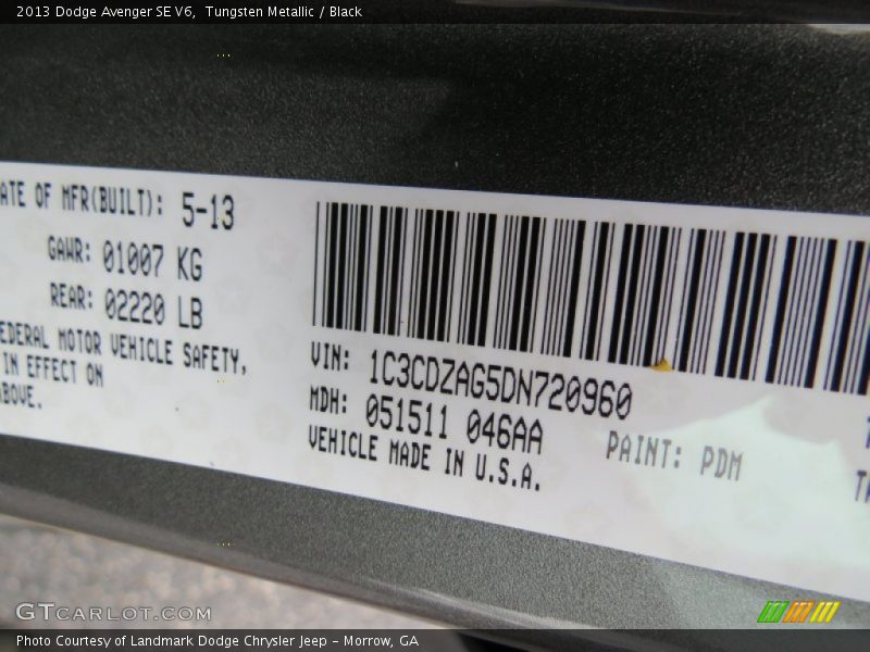 Tungsten Metallic / Black 2013 Dodge Avenger SE V6