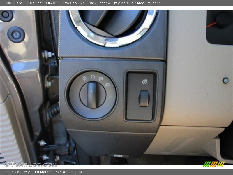 Dark Shadow Grey Metallic / Medium Stone 2008 Ford F250 Super Duty XLT Crew Cab 4x4
