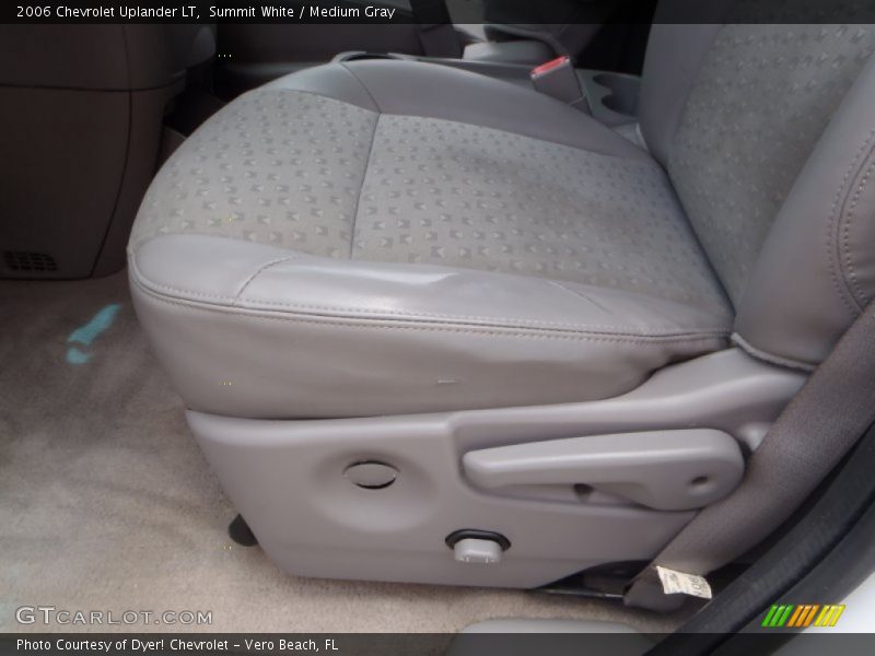 Summit White / Medium Gray 2006 Chevrolet Uplander LT