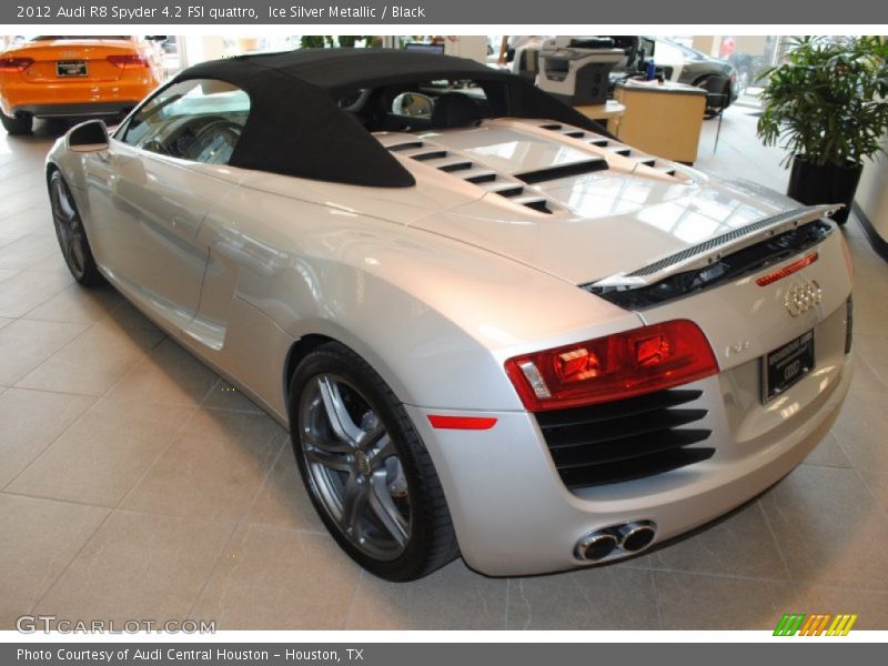 Ice Silver Metallic / Black 2012 Audi R8 Spyder 4.2 FSI quattro