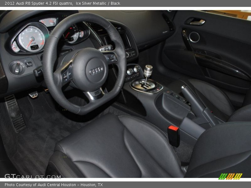 Ice Silver Metallic / Black 2012 Audi R8 Spyder 4.2 FSI quattro
