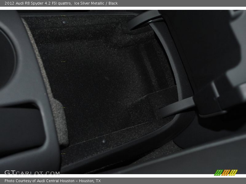 Ice Silver Metallic / Black 2012 Audi R8 Spyder 4.2 FSI quattro