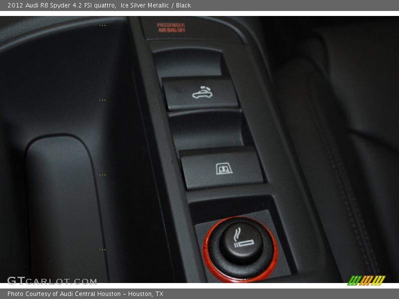 Ice Silver Metallic / Black 2012 Audi R8 Spyder 4.2 FSI quattro