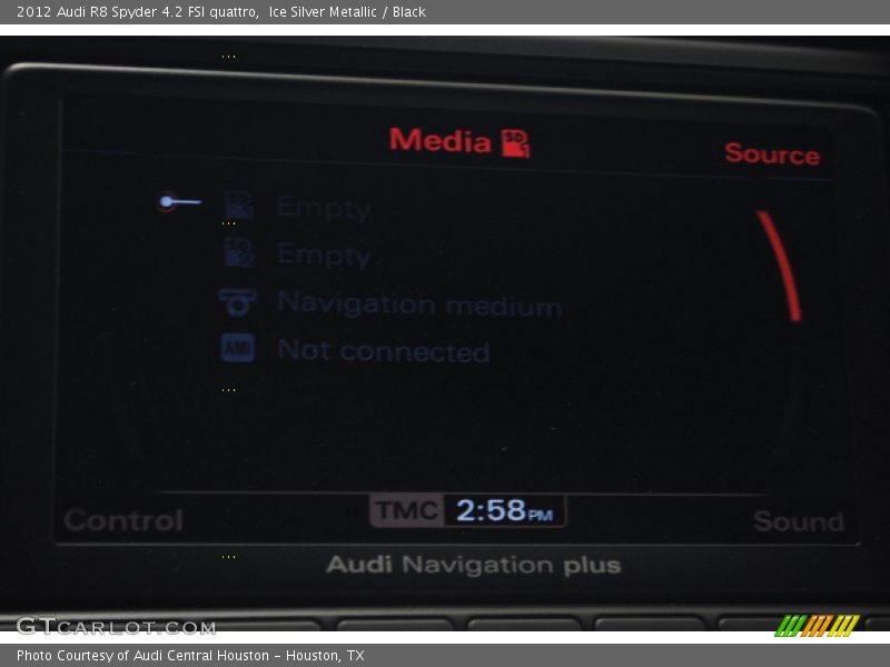 Ice Silver Metallic / Black 2012 Audi R8 Spyder 4.2 FSI quattro