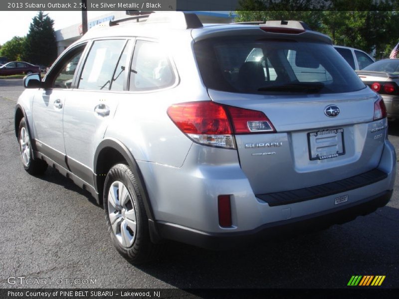Ice Silver Metallic / Black 2013 Subaru Outback 2.5i