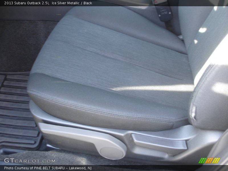 Ice Silver Metallic / Black 2013 Subaru Outback 2.5i
