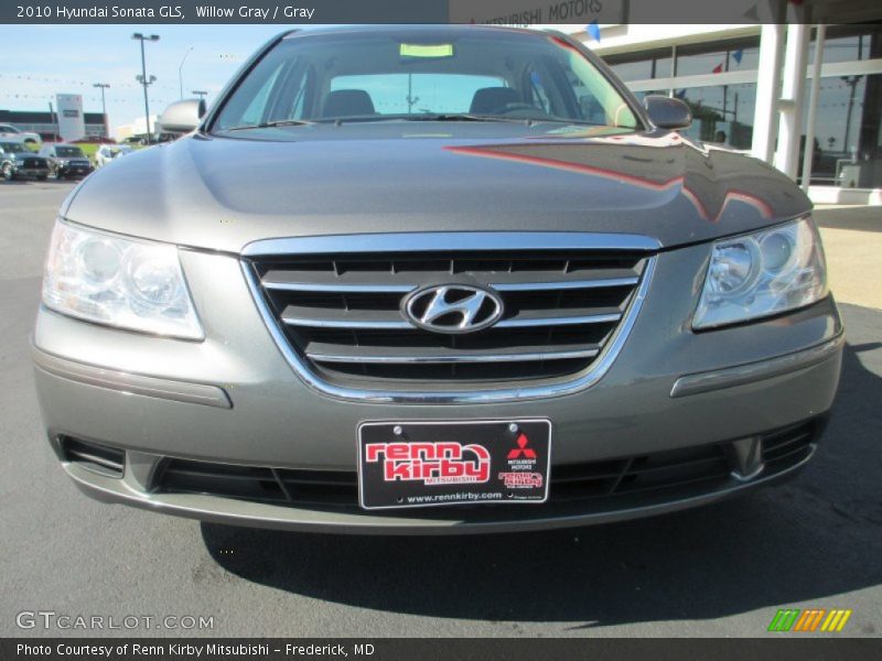 Willow Gray / Gray 2010 Hyundai Sonata GLS