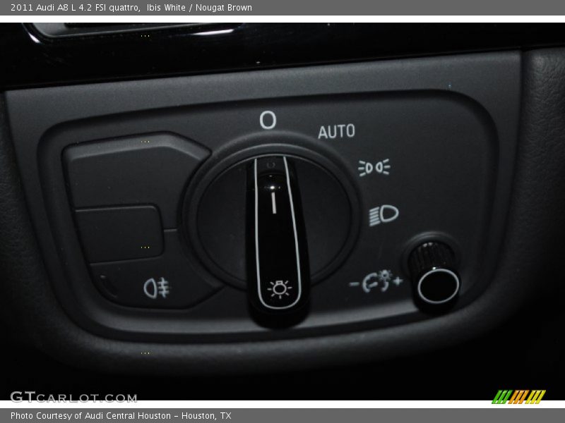 Ibis White / Nougat Brown 2011 Audi A8 L 4.2 FSI quattro