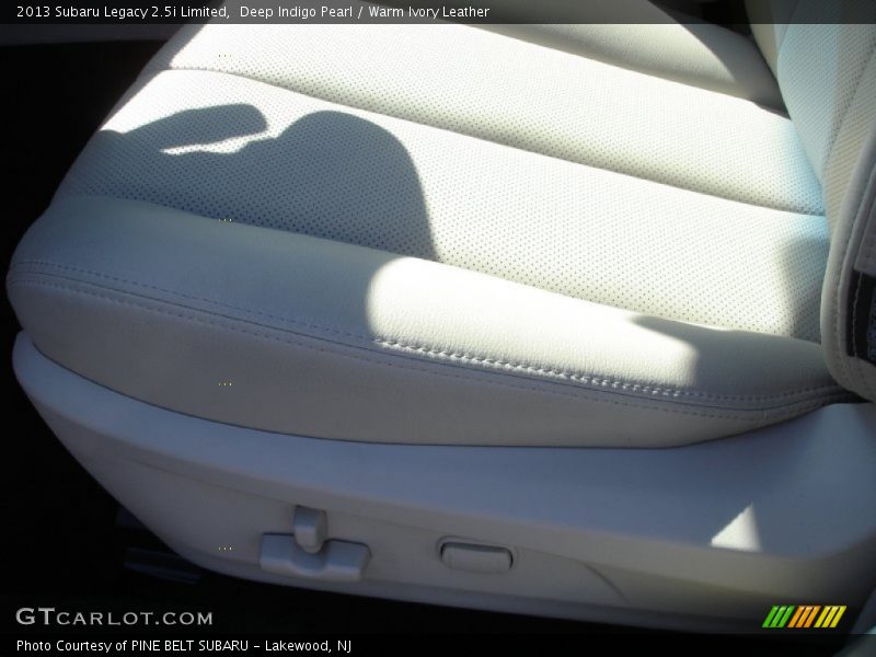 Deep Indigo Pearl / Warm Ivory Leather 2013 Subaru Legacy 2.5i Limited
