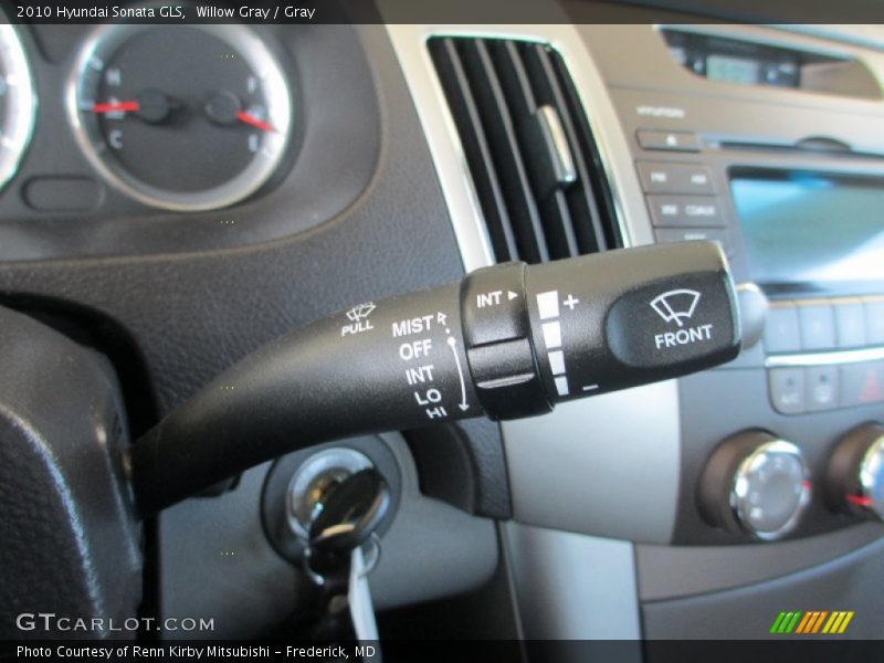 Willow Gray / Gray 2010 Hyundai Sonata GLS
