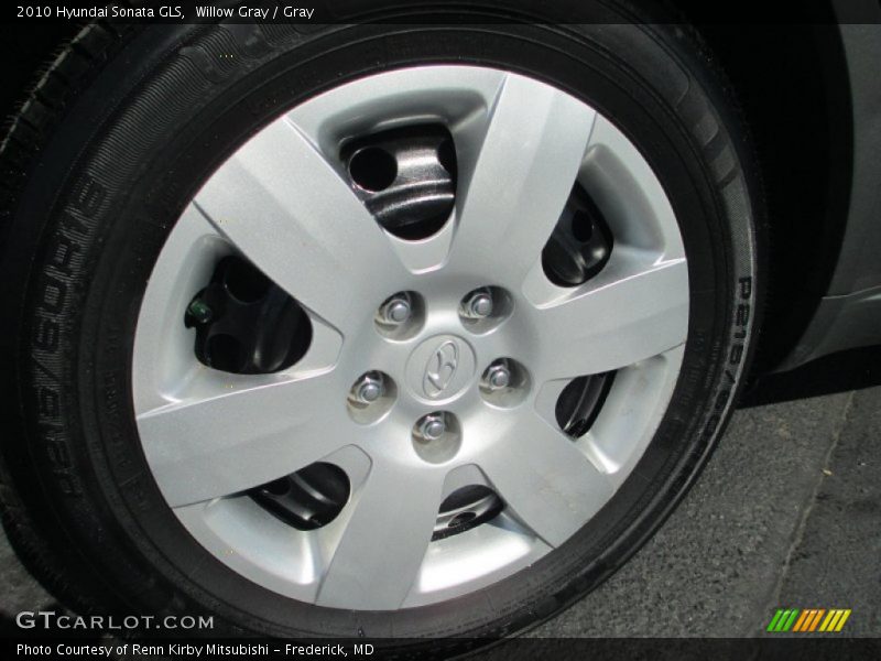 Willow Gray / Gray 2010 Hyundai Sonata GLS