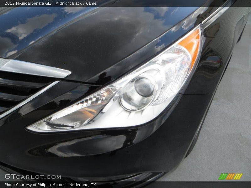 Midnight Black / Camel 2013 Hyundai Sonata GLS