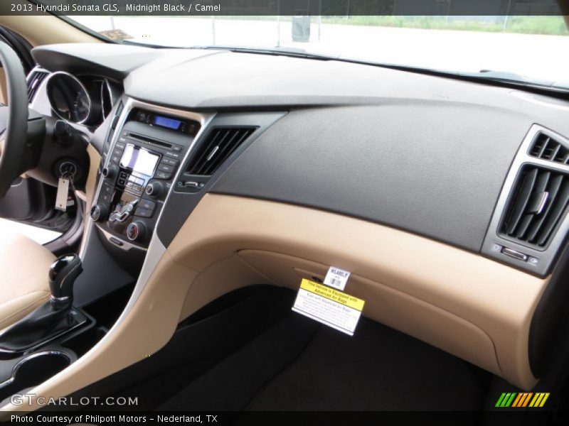 Midnight Black / Camel 2013 Hyundai Sonata GLS