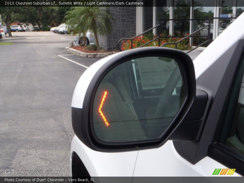 Summit White / Light Cashmere/Dark Cashmere 2013 Chevrolet Suburban LT