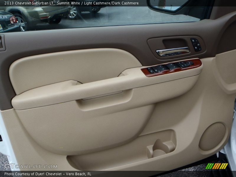 Summit White / Light Cashmere/Dark Cashmere 2013 Chevrolet Suburban LT