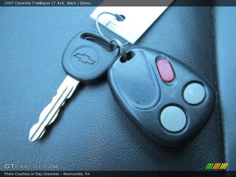 Black / Ebony 2007 Chevrolet TrailBlazer LT 4x4