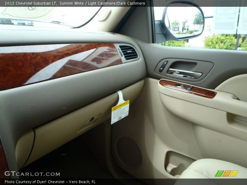 Summit White / Light Cashmere/Dark Cashmere 2013 Chevrolet Suburban LT