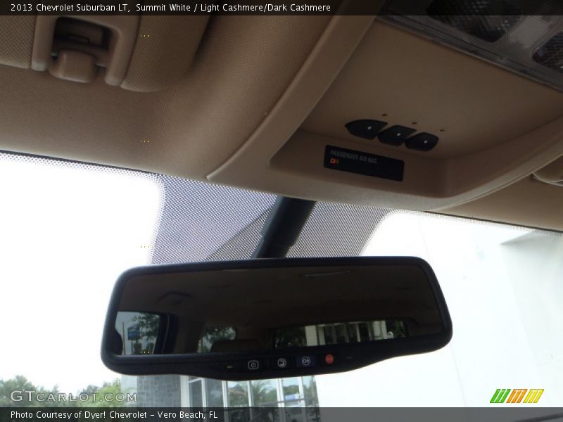 Summit White / Light Cashmere/Dark Cashmere 2013 Chevrolet Suburban LT