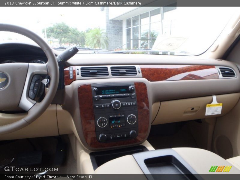 Summit White / Light Cashmere/Dark Cashmere 2013 Chevrolet Suburban LT