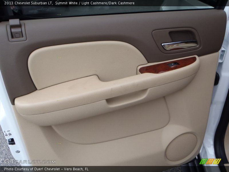 Summit White / Light Cashmere/Dark Cashmere 2013 Chevrolet Suburban LT