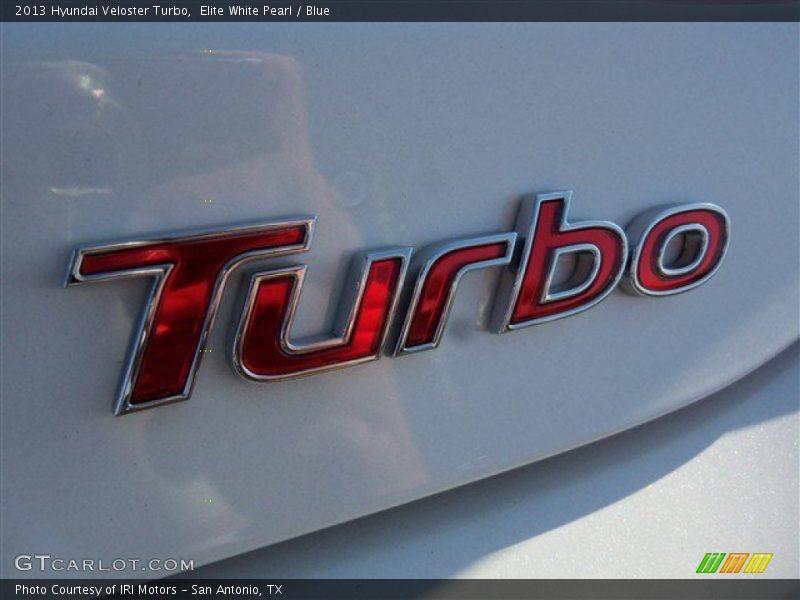 Elite White Pearl / Blue 2013 Hyundai Veloster Turbo