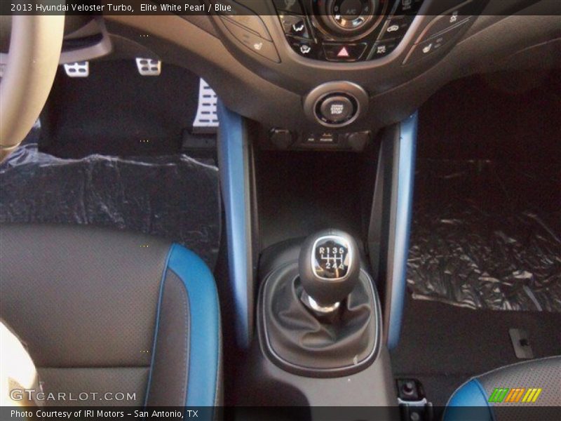 Elite White Pearl / Blue 2013 Hyundai Veloster Turbo