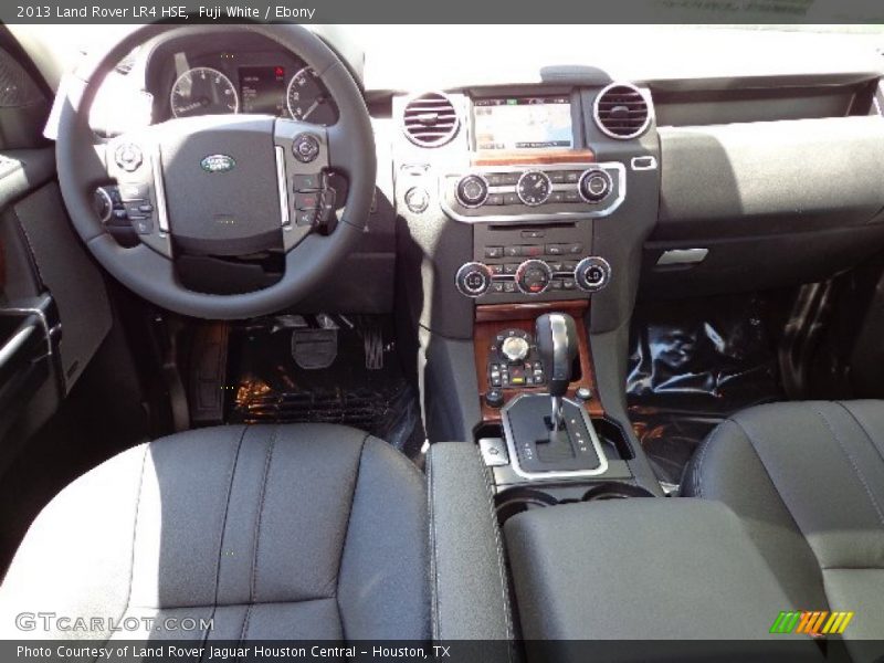 Fuji White / Ebony 2013 Land Rover LR4 HSE