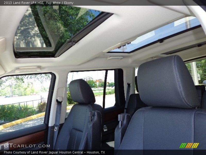Fuji White / Ebony 2013 Land Rover LR4 HSE