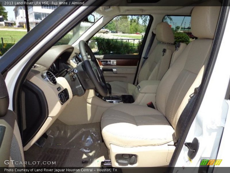 Front Seat of 2013 LR4 HSE