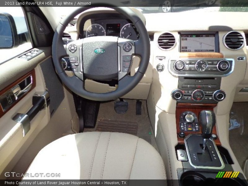 Fuji White / Almond 2013 Land Rover LR4 HSE
