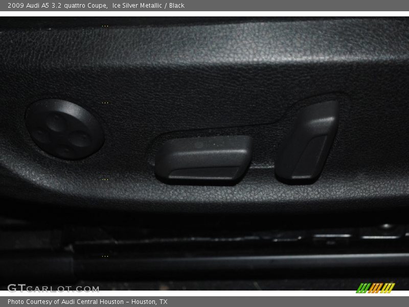 Ice Silver Metallic / Black 2009 Audi A5 3.2 quattro Coupe