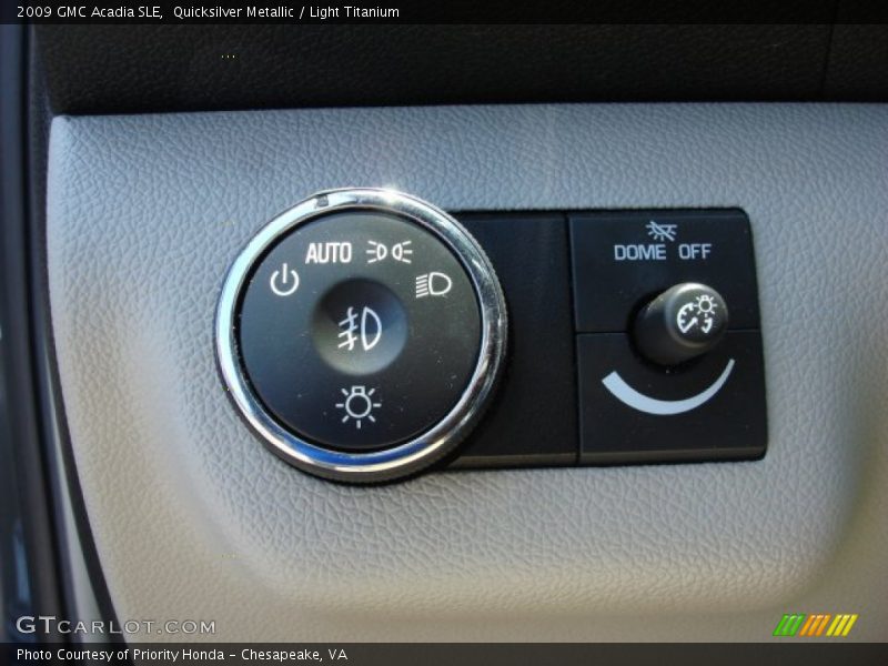Quicksilver Metallic / Light Titanium 2009 GMC Acadia SLE