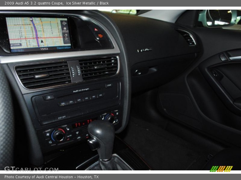Ice Silver Metallic / Black 2009 Audi A5 3.2 quattro Coupe