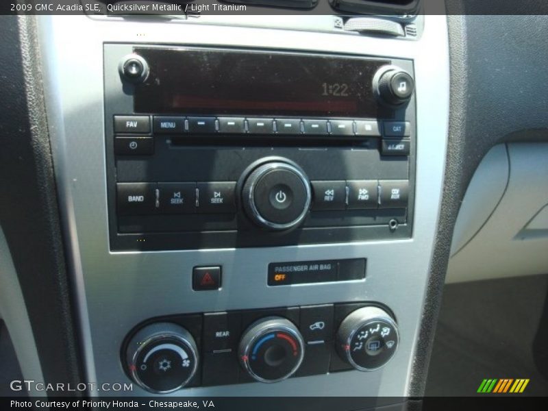 Quicksilver Metallic / Light Titanium 2009 GMC Acadia SLE