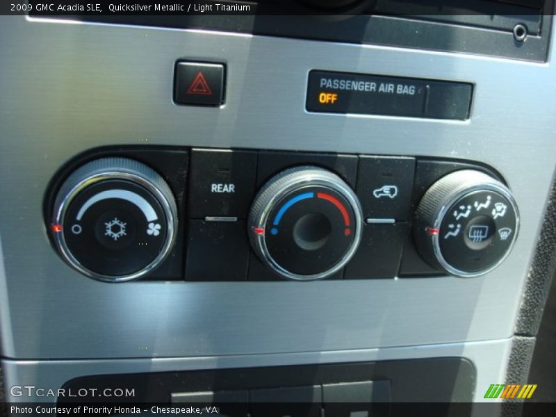 Quicksilver Metallic / Light Titanium 2009 GMC Acadia SLE