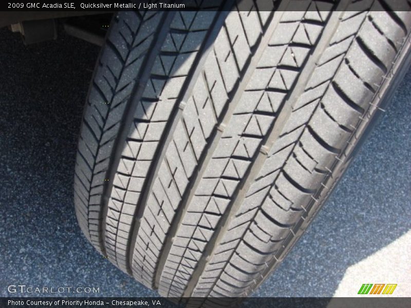 Quicksilver Metallic / Light Titanium 2009 GMC Acadia SLE