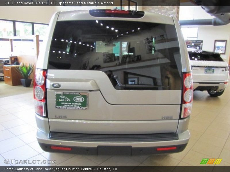 Ipanema Sand Metallic / Almond 2013 Land Rover LR4 HSE LUX