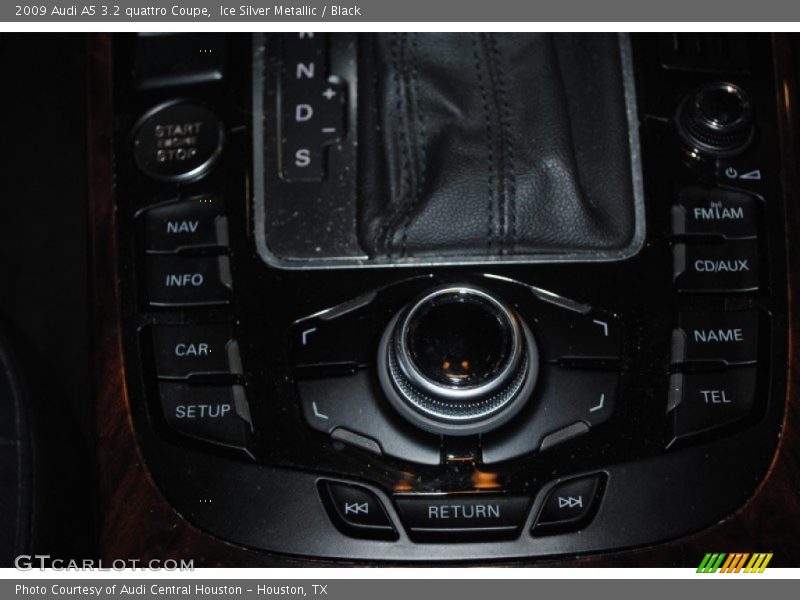 Ice Silver Metallic / Black 2009 Audi A5 3.2 quattro Coupe
