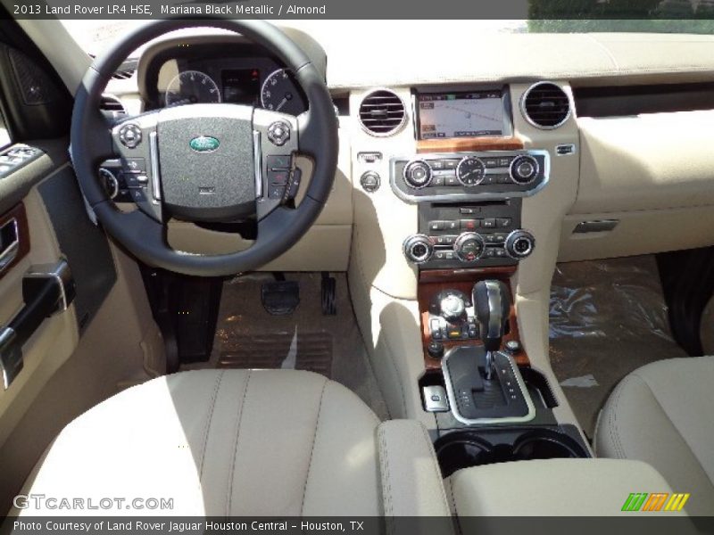 Mariana Black Metallic / Almond 2013 Land Rover LR4 HSE