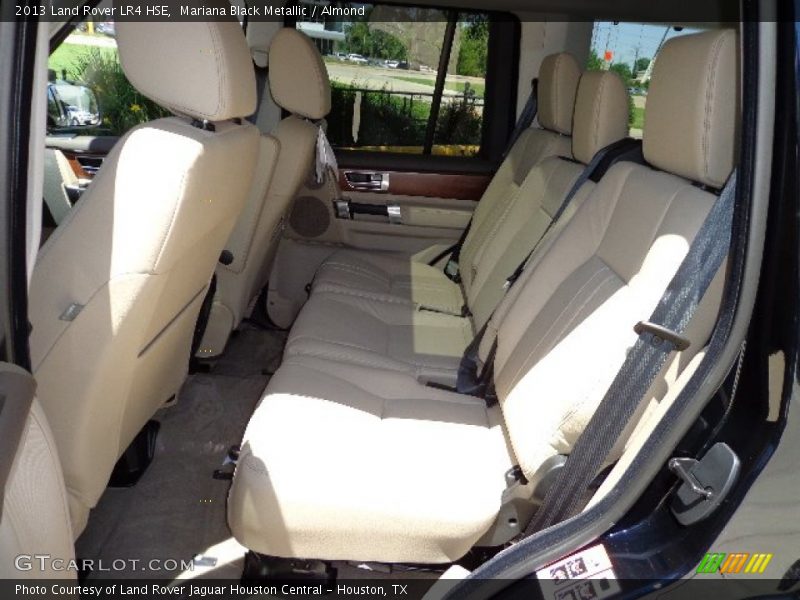 Mariana Black Metallic / Almond 2013 Land Rover LR4 HSE