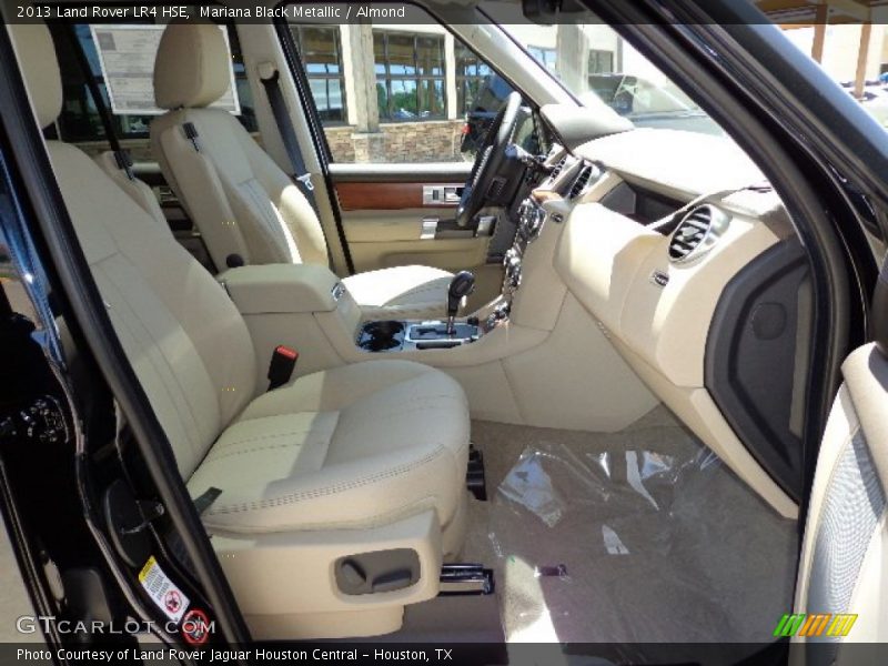 Mariana Black Metallic / Almond 2013 Land Rover LR4 HSE