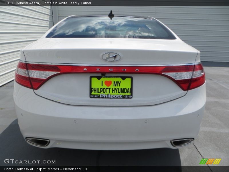 Porcelain White Pearl / Camel 2013 Hyundai Azera