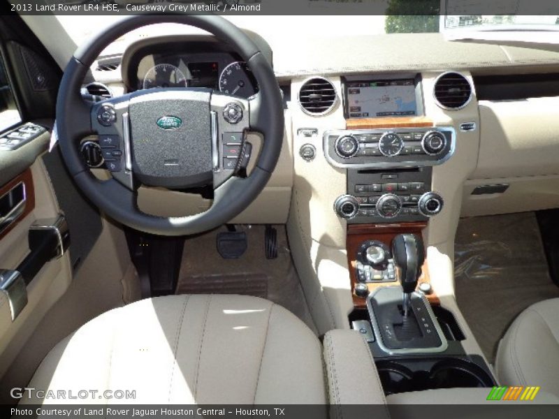 Dashboard of 2013 LR4 HSE