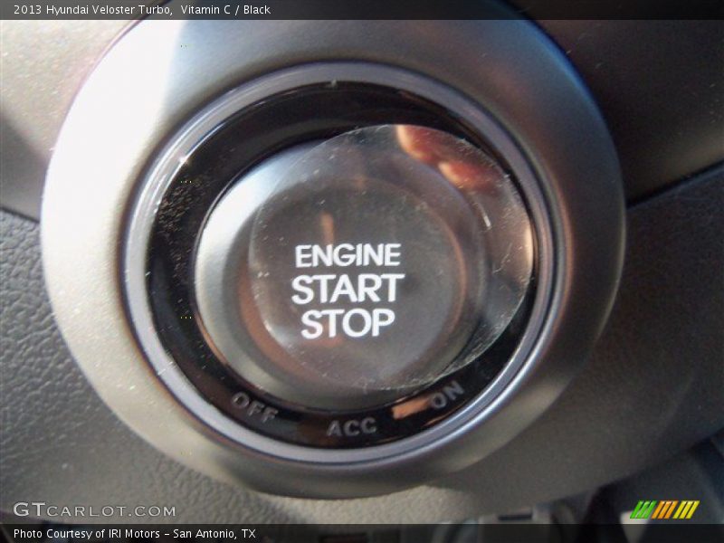 Vitamin C / Black 2013 Hyundai Veloster Turbo